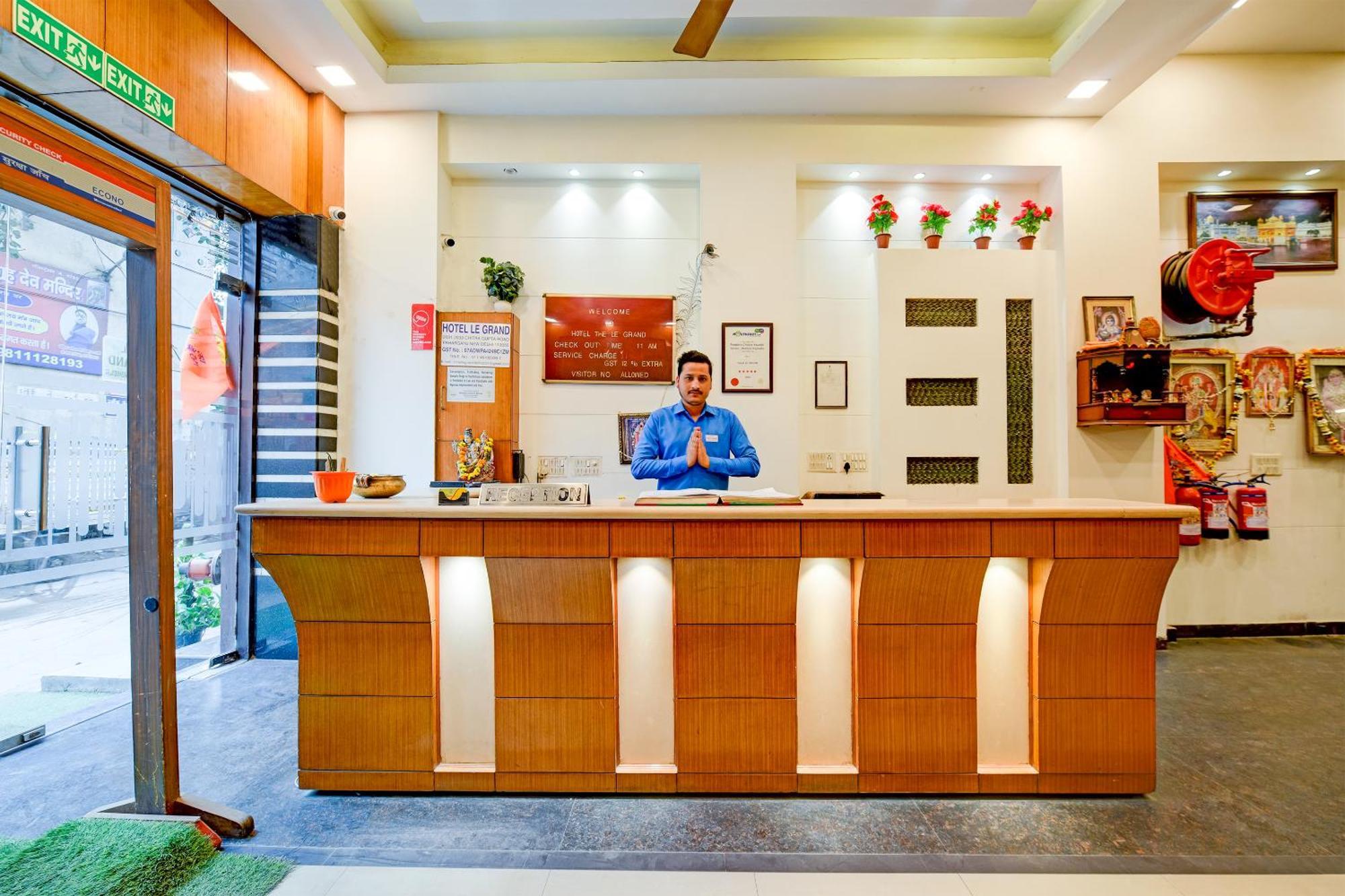 Hotel Le Grand - Walk-In From Rk Ashram Metro Station New Delhi Exterior photo