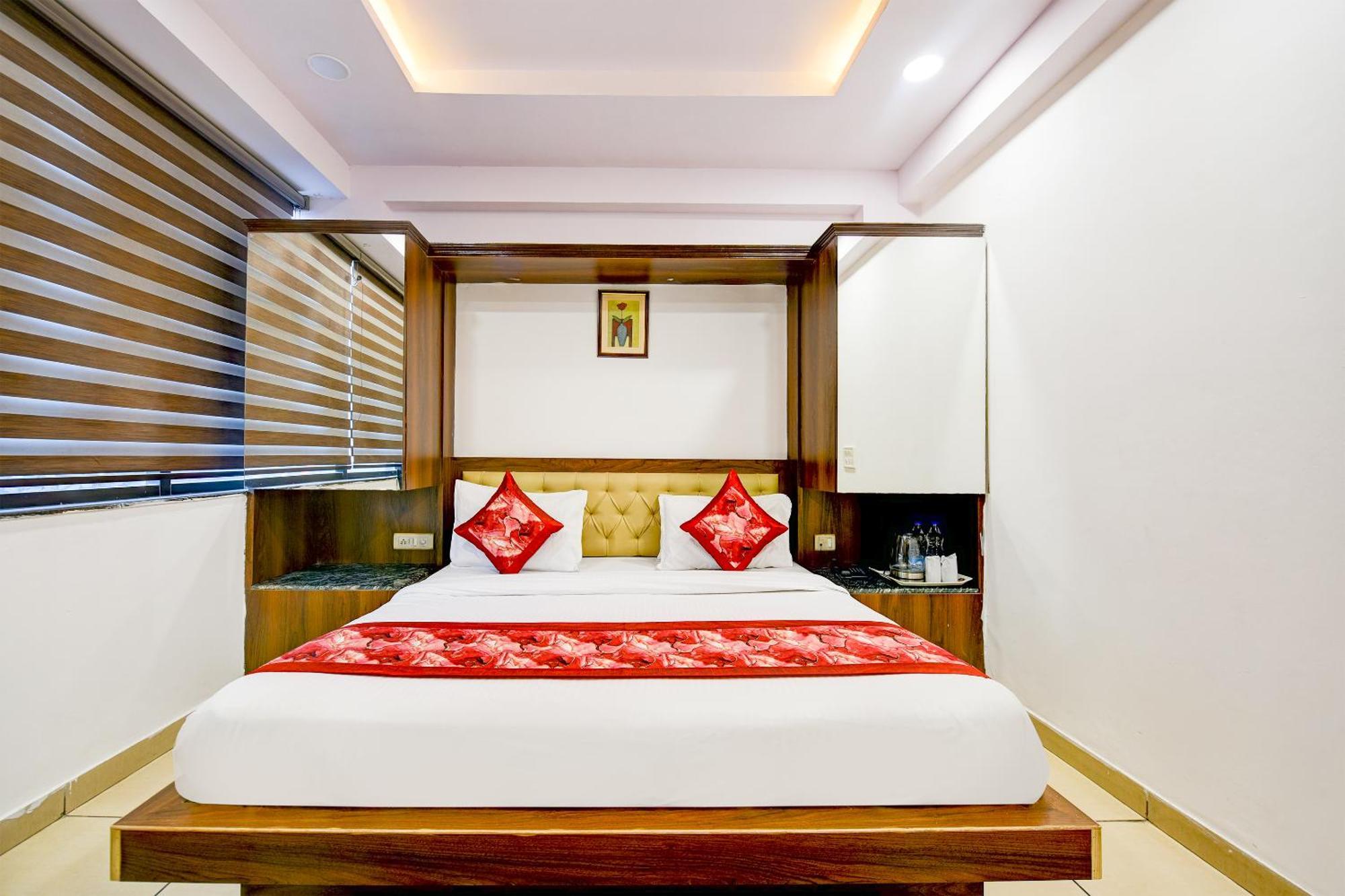 Hotel Le Grand - Walk-In From Rk Ashram Metro Station New Delhi Exterior photo